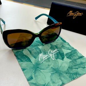 Maui Jim sunglasses tortoise shell with blue interior